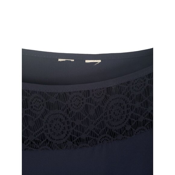 Women's navy with lace scoop neck blouse, size XL - Picture 4 of 6